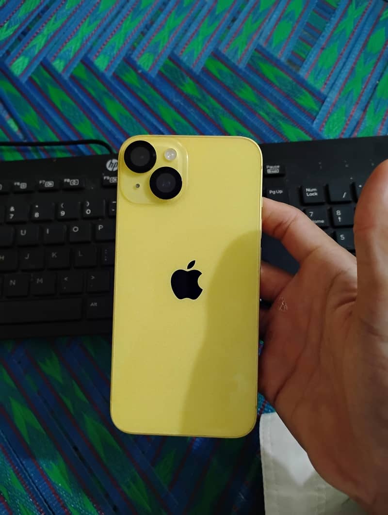 Apple iPhone 14 4