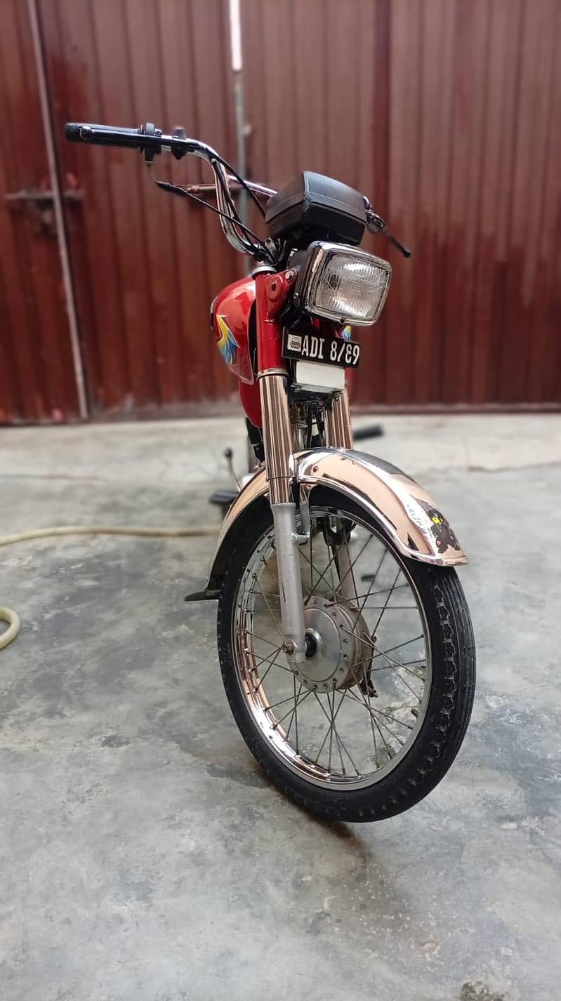 Honda cd70 3