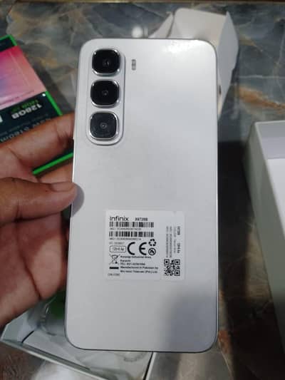 Infinix hot 60 i 12+128