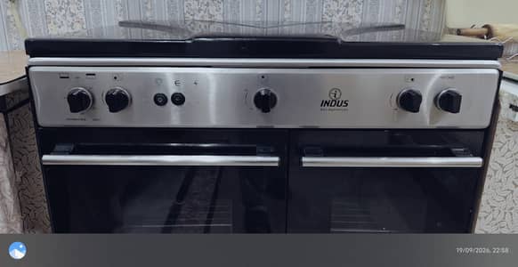 Indus cooking range IG-3412 for sale