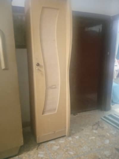 1 door single almari