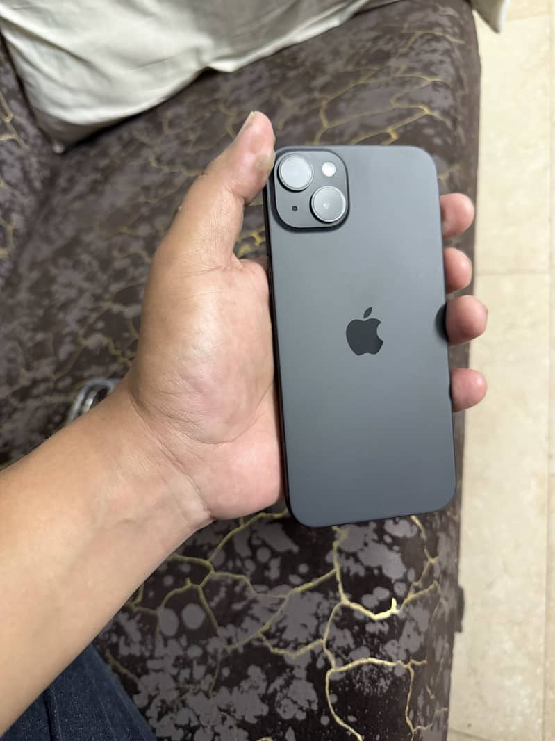 Apple iPhone 15 plus 7