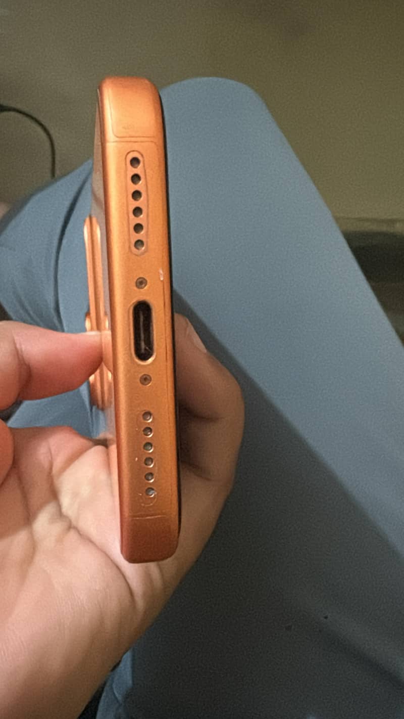 Apple iPhone 17 Pro Max 3