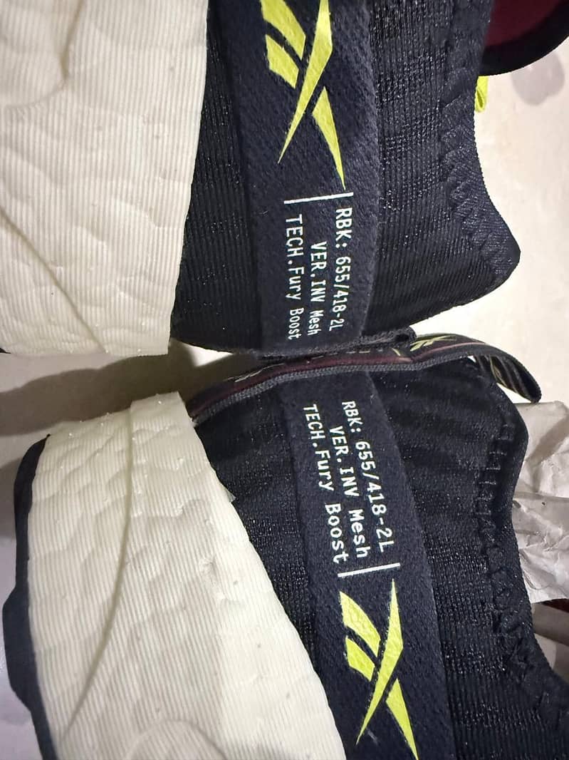 Reebok 5