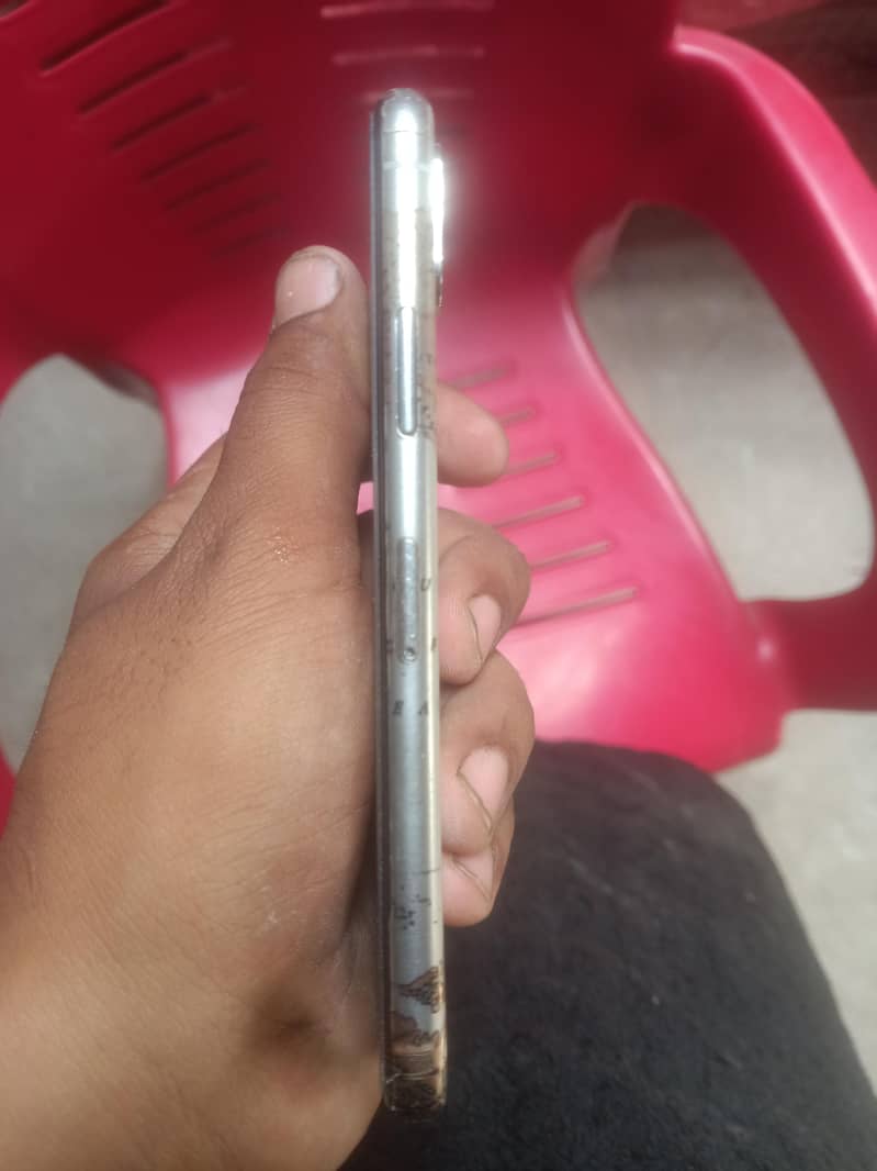 Apple iPhone XS 2