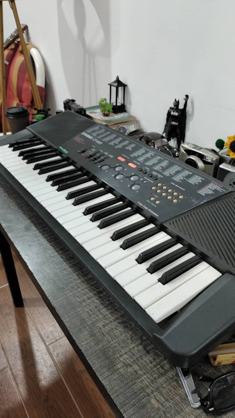CASIO CT-400 0