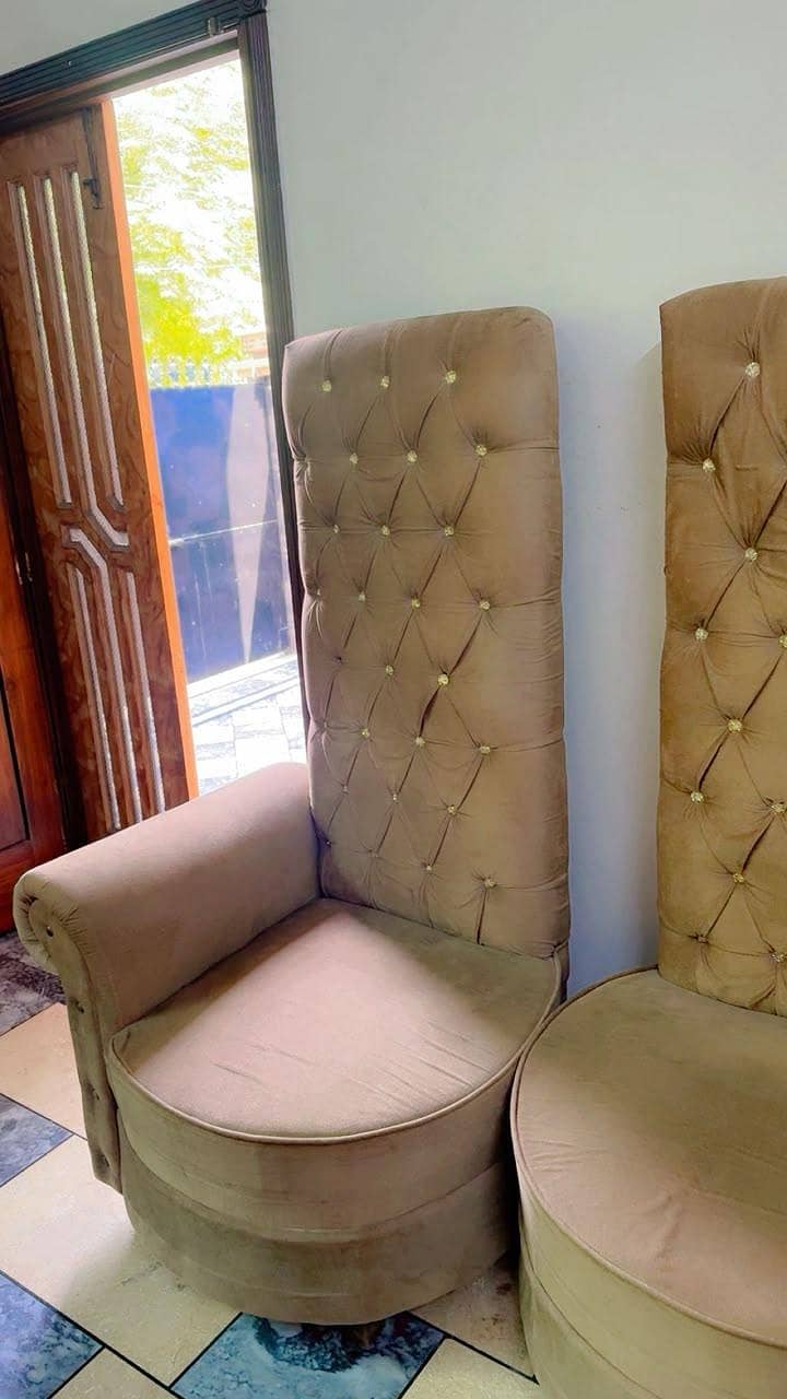 Deewan Chairs 1