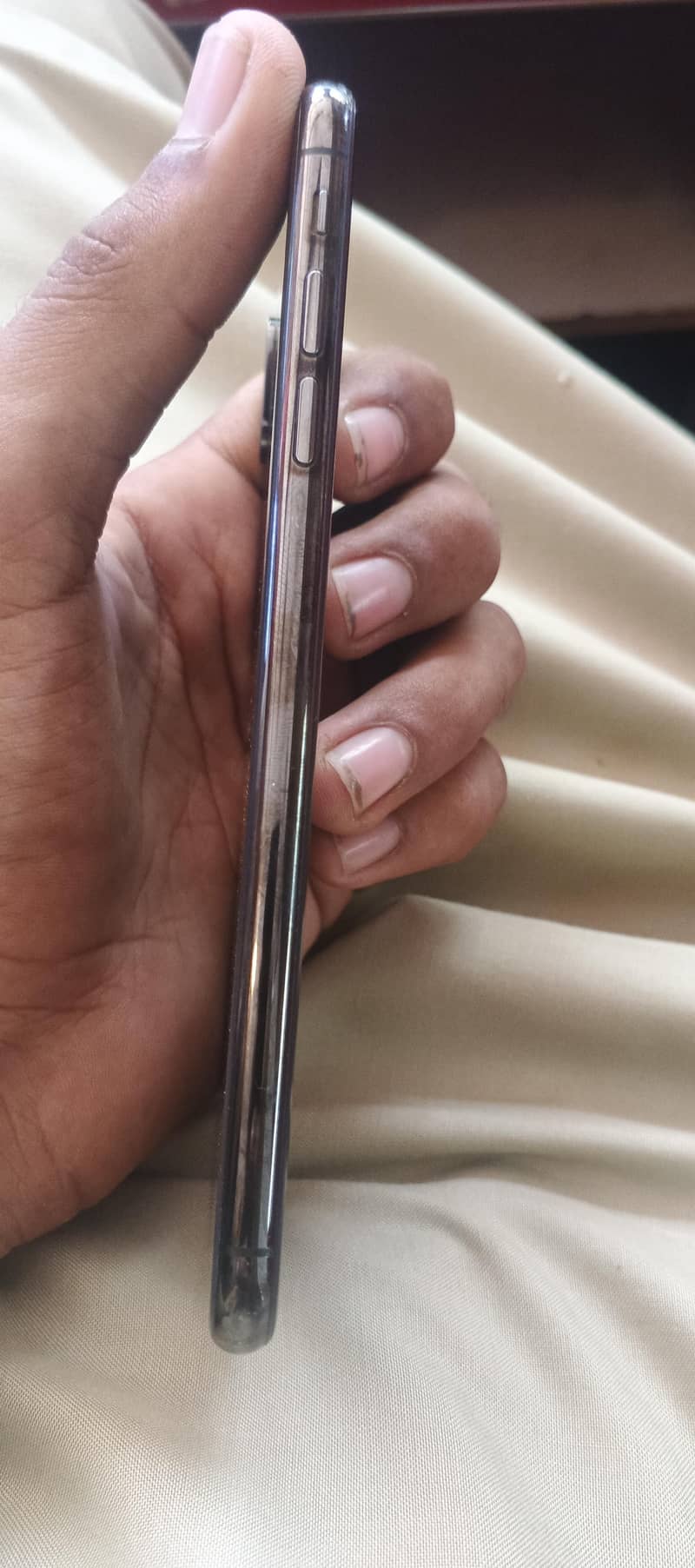 Apple iPhone XS Max 1