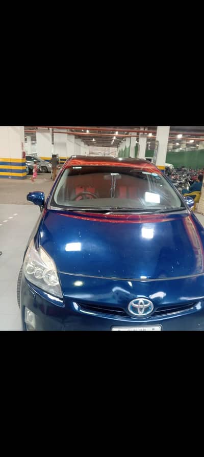 Toyota Prius 2016