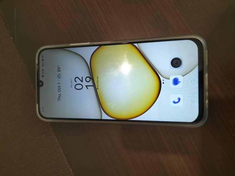 Realme C100x 1
