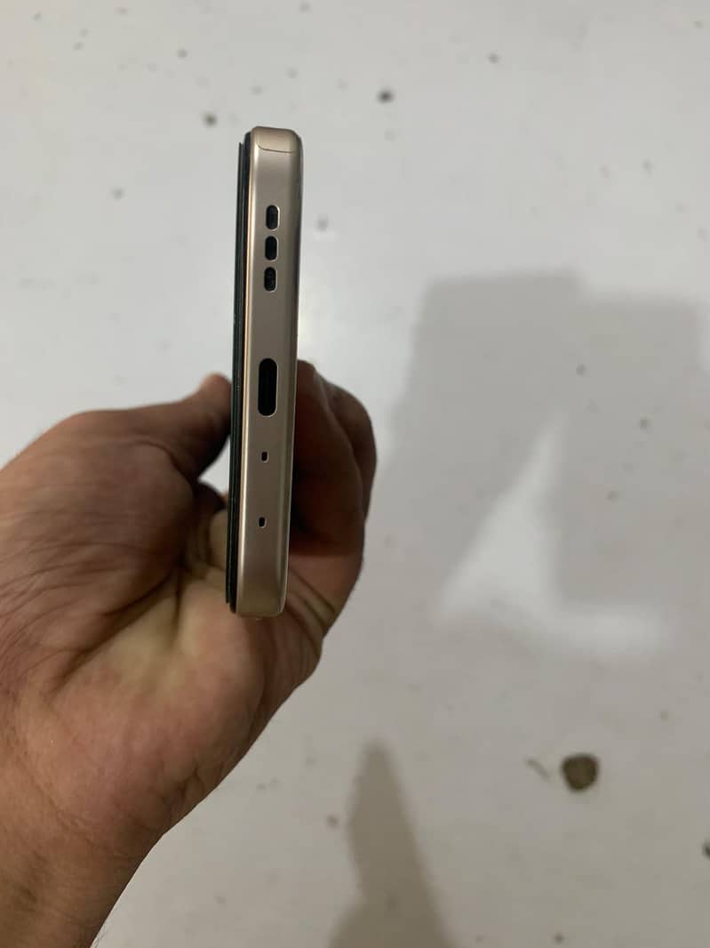 OPPO A6 8+256 2