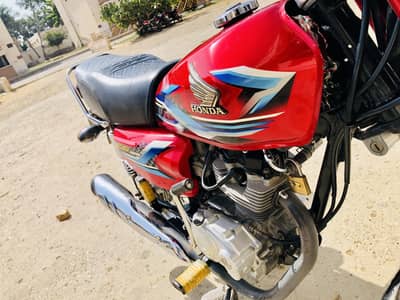 Honda cg 125