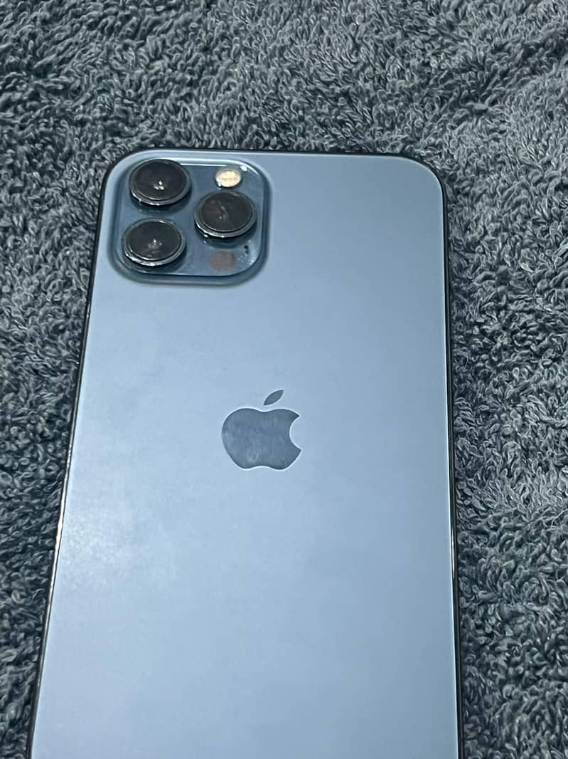 Apple iPhone 12 Pro Max 13
