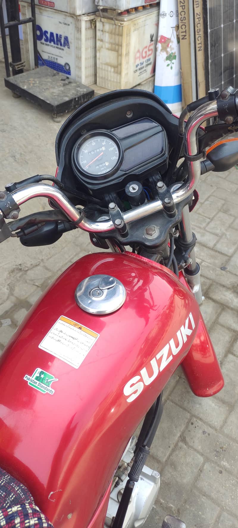 Suzuki GD110s 8
