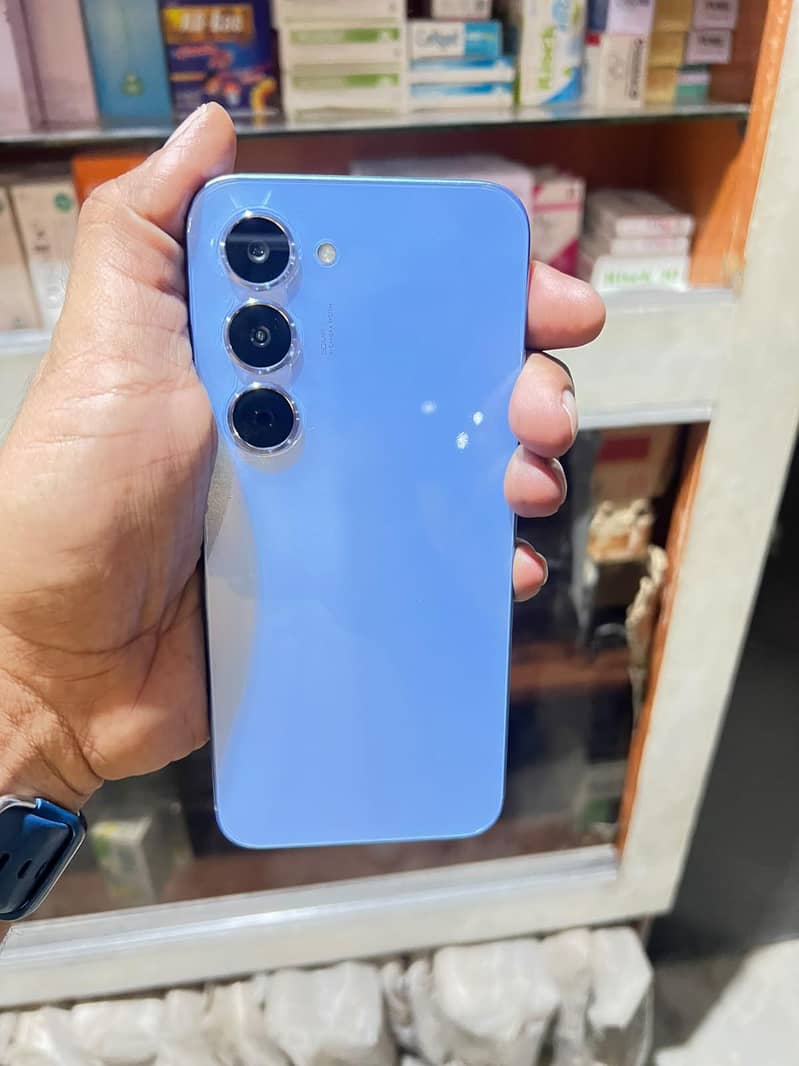 Tecno spark 40 pro 3