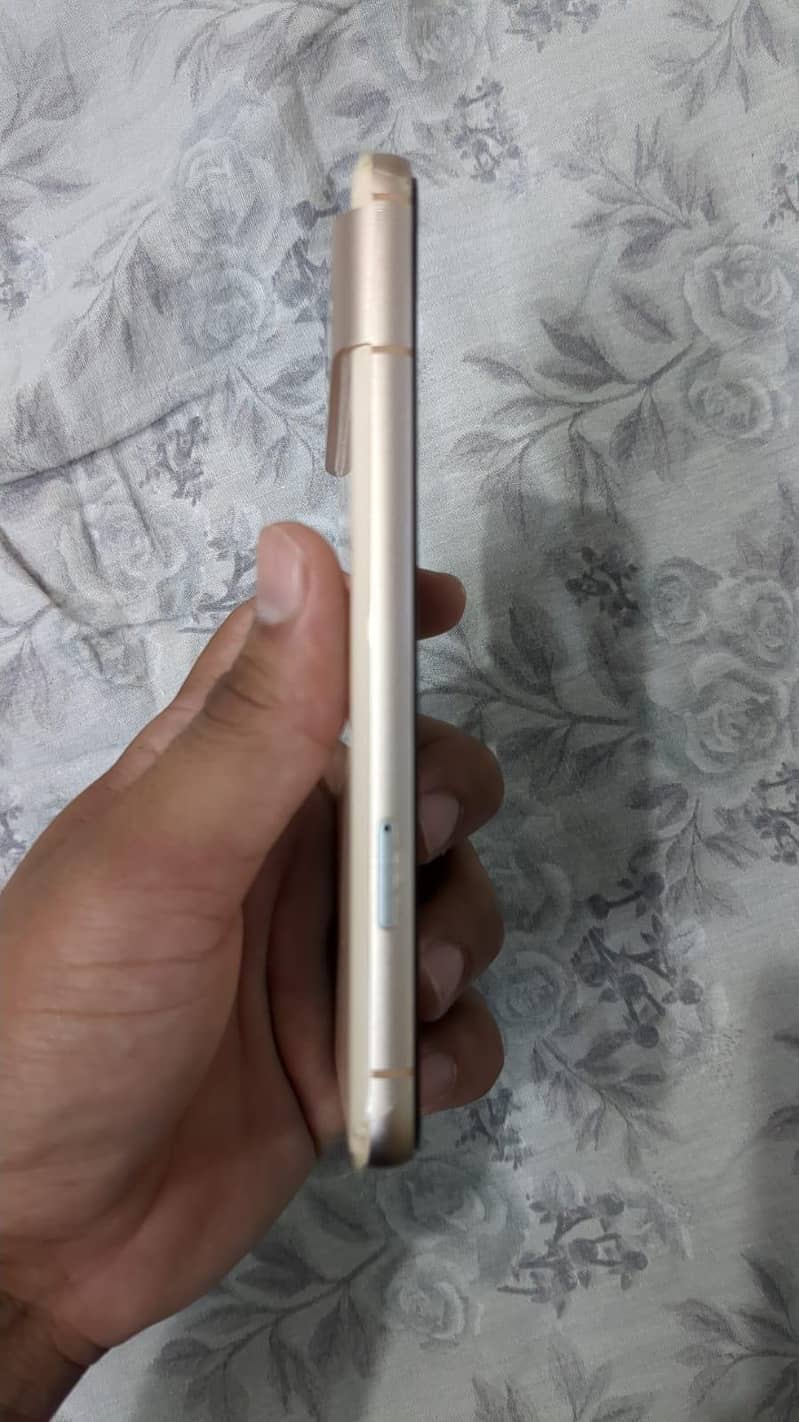 Google Pixel 8 1