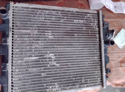Car Radiator For Sale - Saaf Condition - Gulshan e Maymar Karachi
