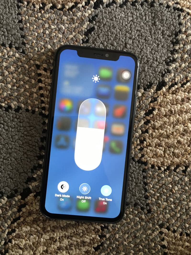Apple iPhone 11 Pro 7