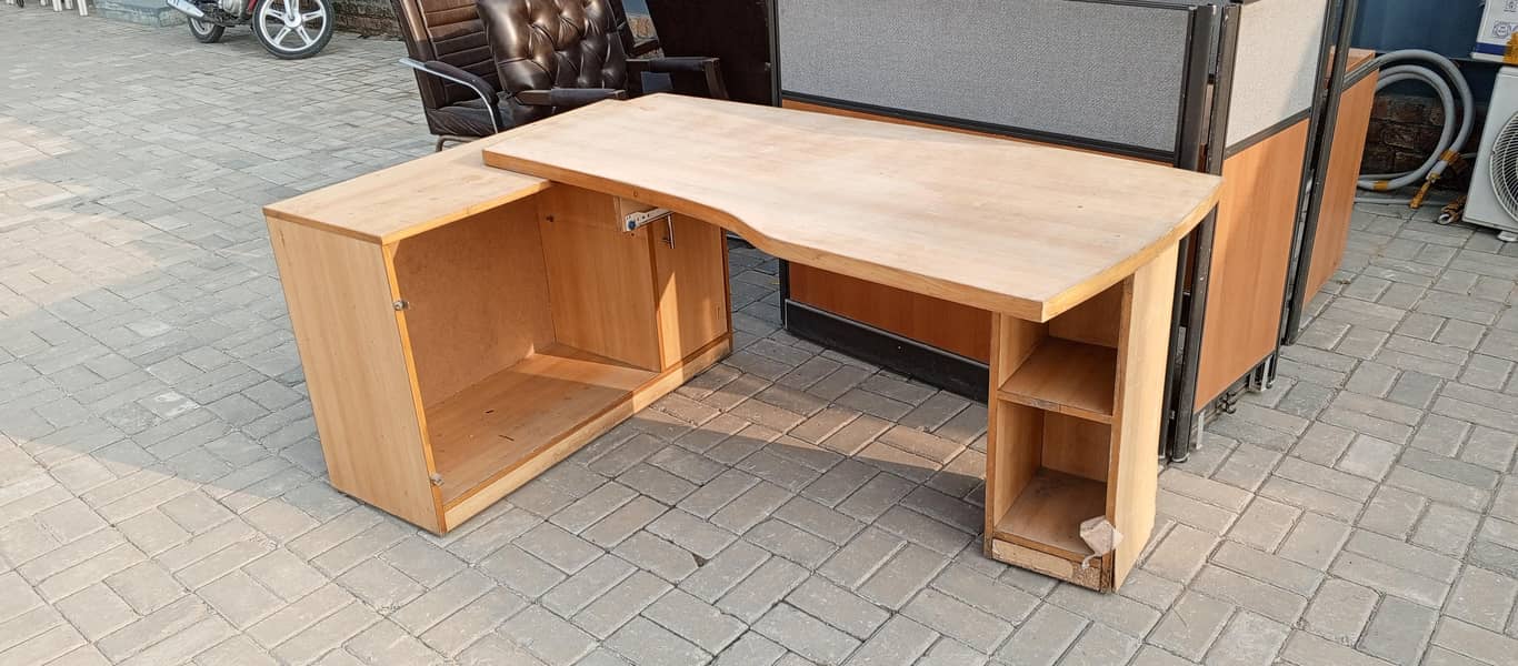 Office Executive Table 2