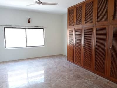 FOR RENT Livable 10-Bedrooms Double Storey House F_6/2