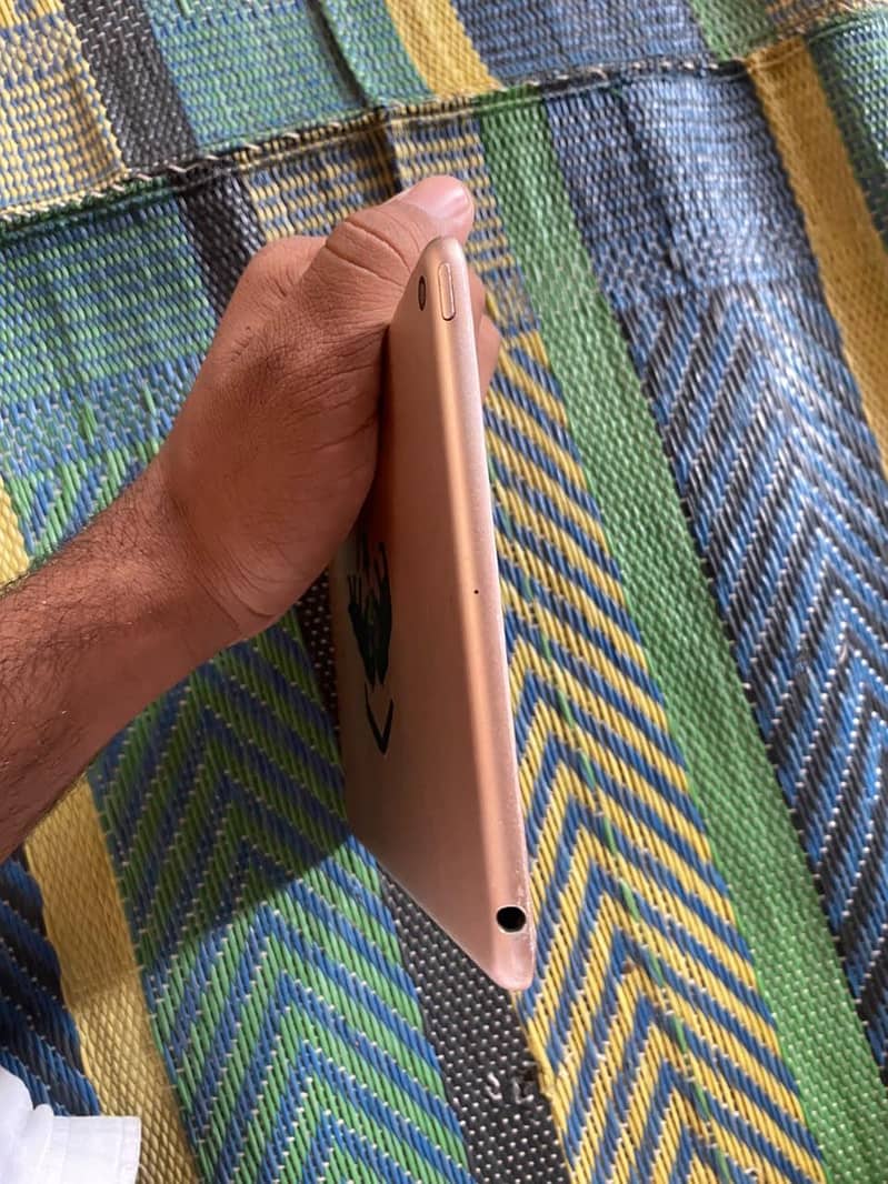 Apple ipad mini 5 4
