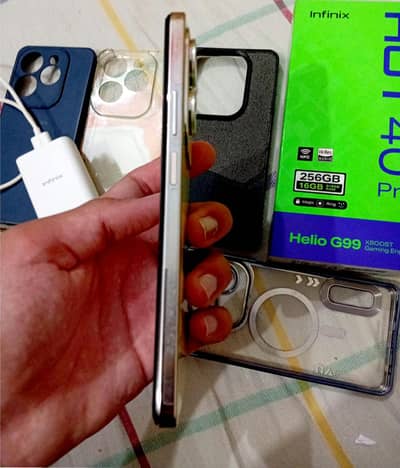 Infinix Hot 40 Pro