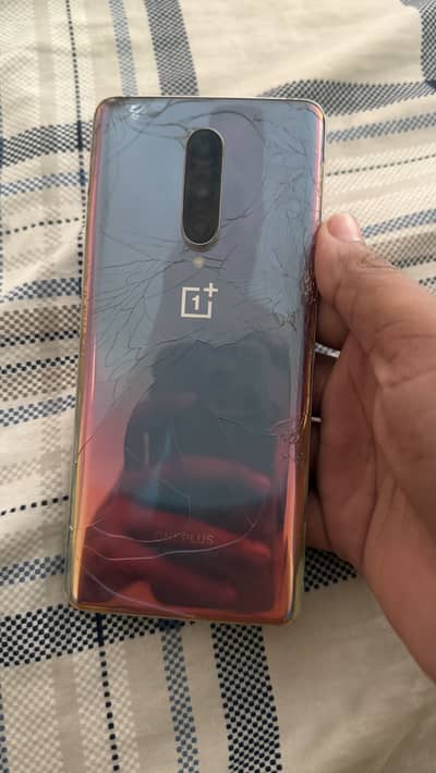 One Plus 8 8/128