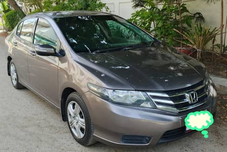 Honda City IVTEC 2016 urban titanium outclass condition