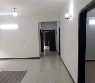 Fair-Priced 12 Marla Flat Available In Askari 11 - Sector B