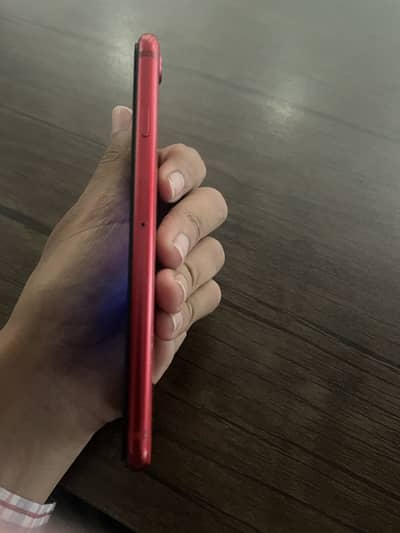 Apple iPhone SE