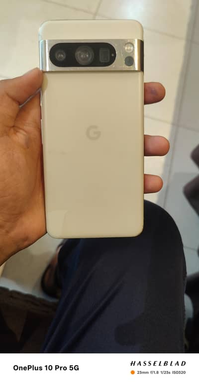 Google Pixel 8 Pro
