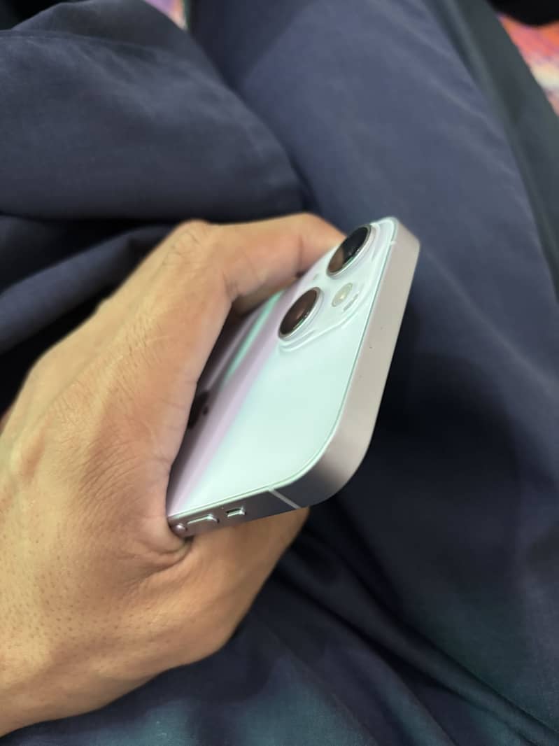 Apple iPhone 14 2