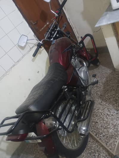 SUZUKI GS 150