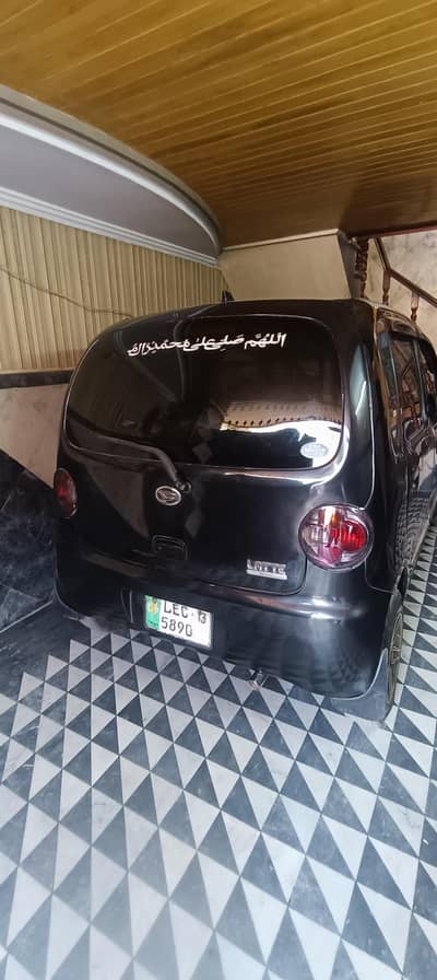 Daihatsu Mira 2013