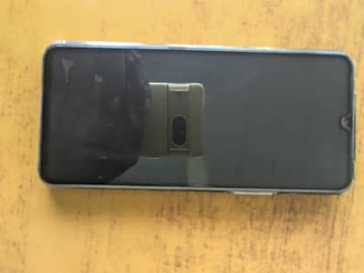 Vivo V21