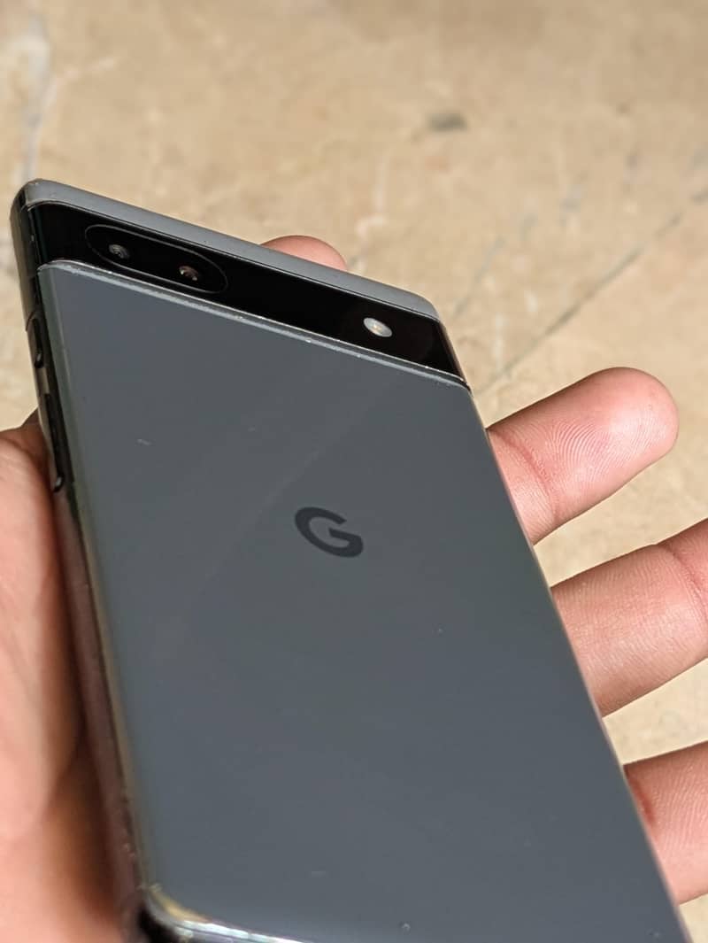 google pixel 6a 5