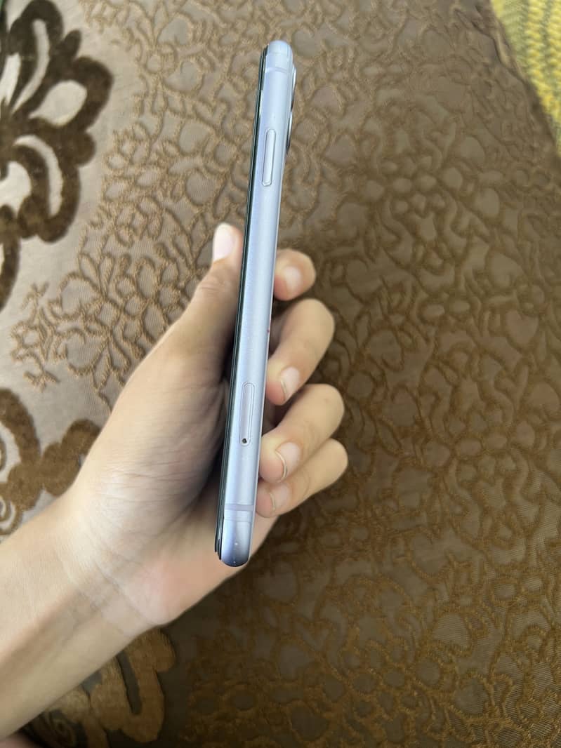 Apple iPhone 11 1