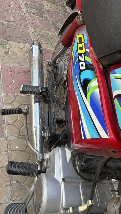 urgent sale cd70 honda