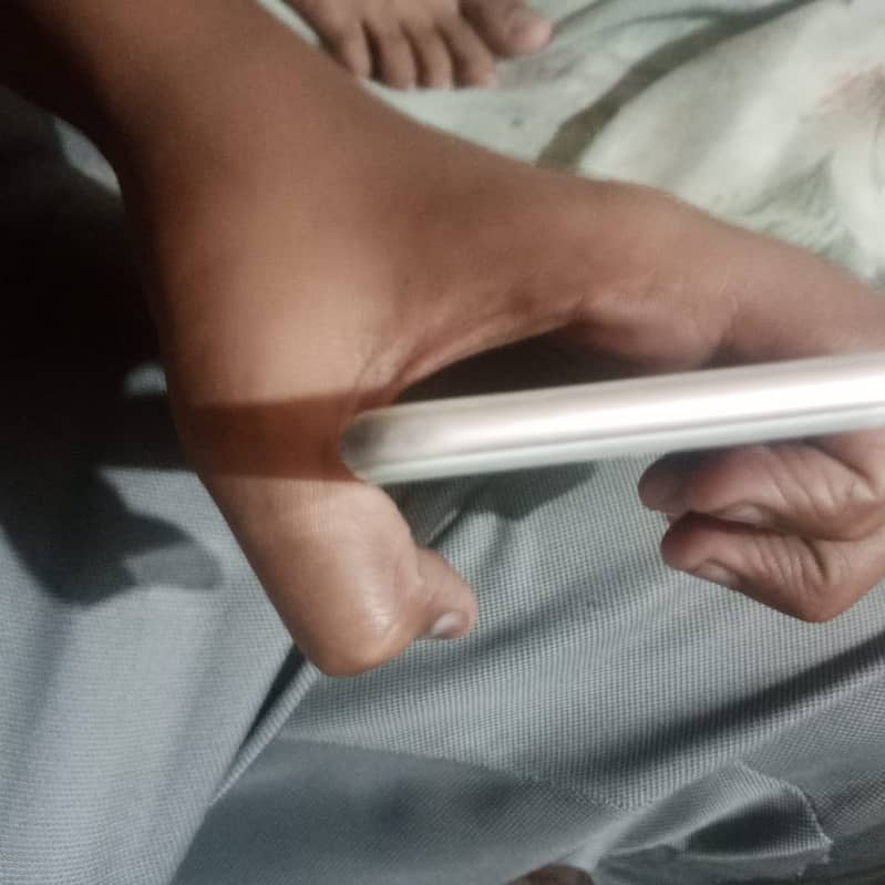 Apple iPhone 7 Plus 5