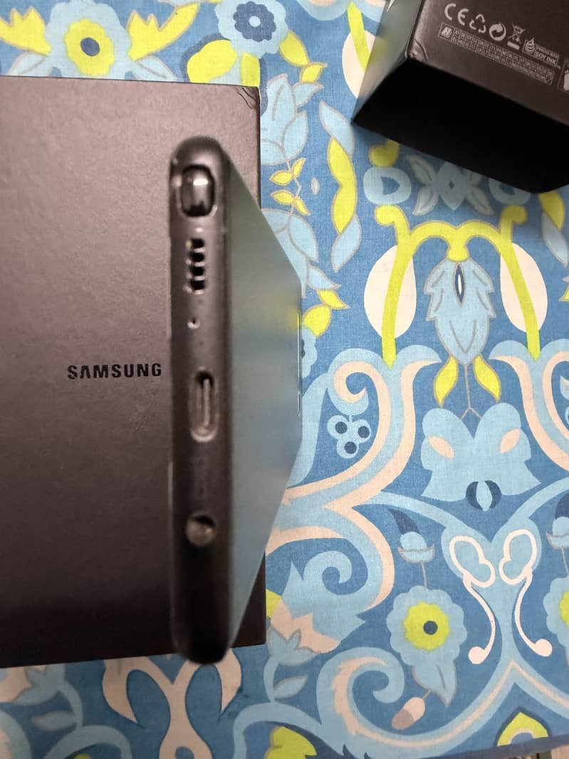 Samsung Note 8 6