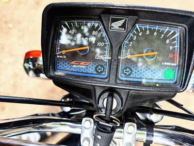 Honda 125 One Hand Used All Documents Complete Nmb 03047213670