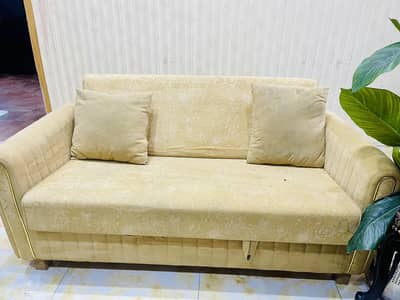 Sofa combed
