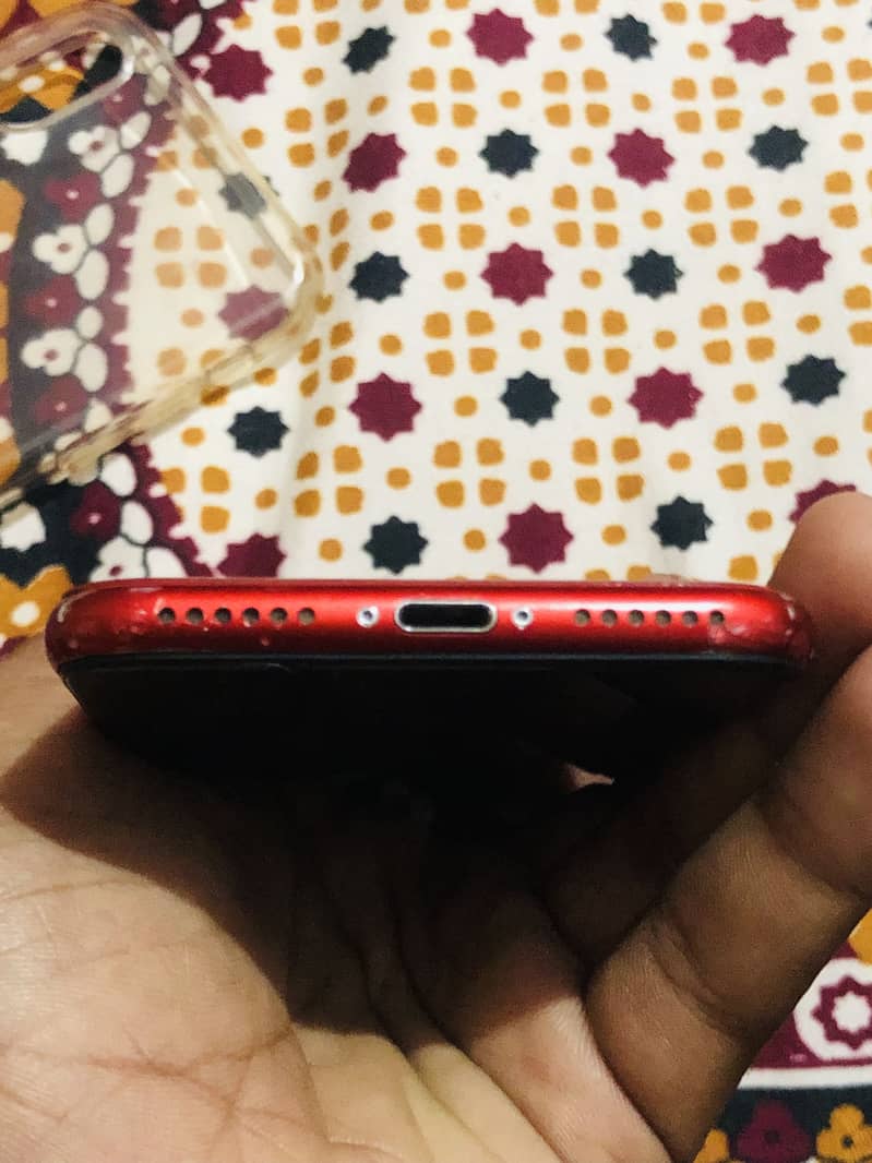 Apple iPhone 8 6