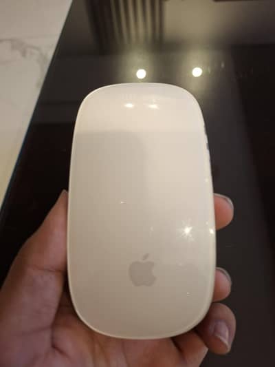 Apple Magic Mouse 2 A1657 – Original – Good Condition