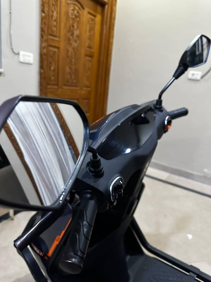 YADEA T5L urgent sell 6