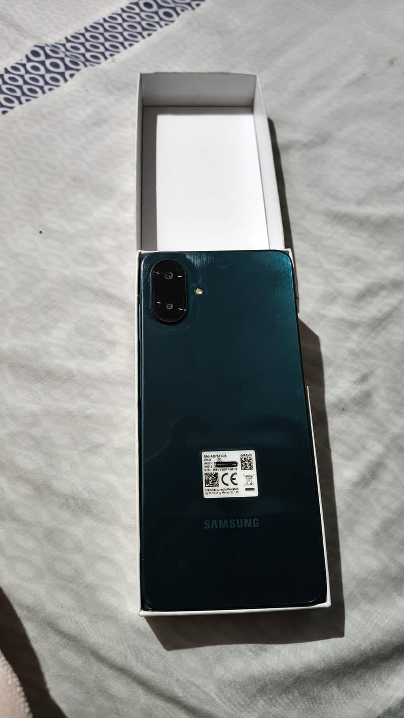 Samsung Mobile A07 3