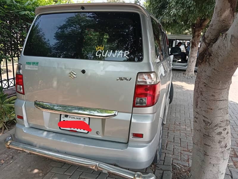 Suzuki APV 2012 3