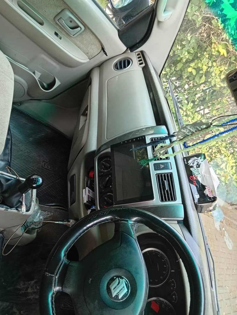 Suzuki APV 2012 5