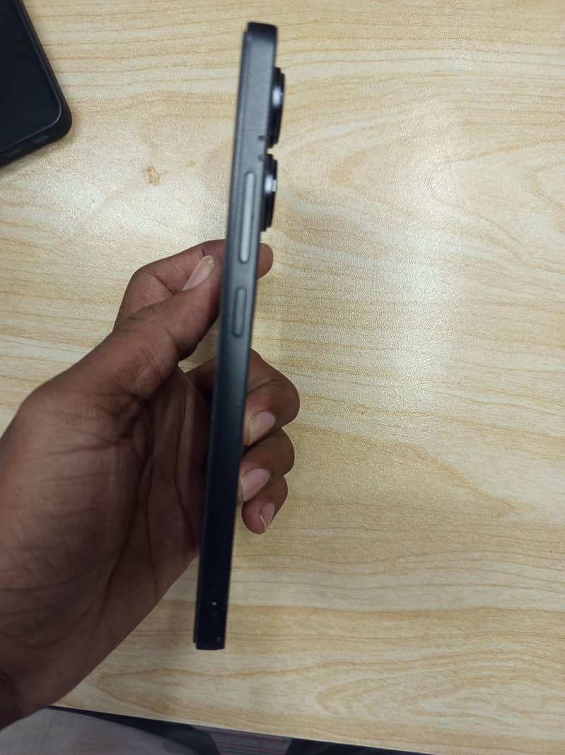 Xiaomi Redmi Note 13 4