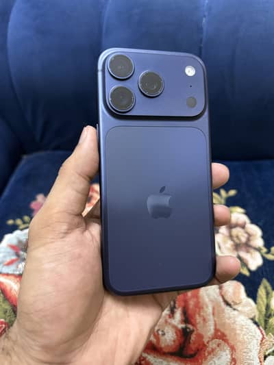 Iphone 17 pro non pta fu with box                 11 12 13 14 15 16 18